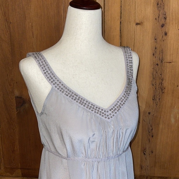 Ecote Urban Outfitters 💯 Silk grey Sleeveless Blouse Sz XS - Picture 3 of 16